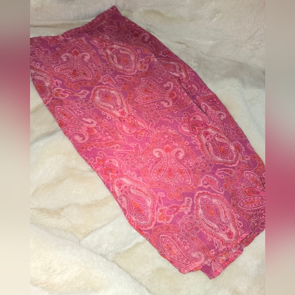 Womens Mini Skirt - Picture 2 of 4